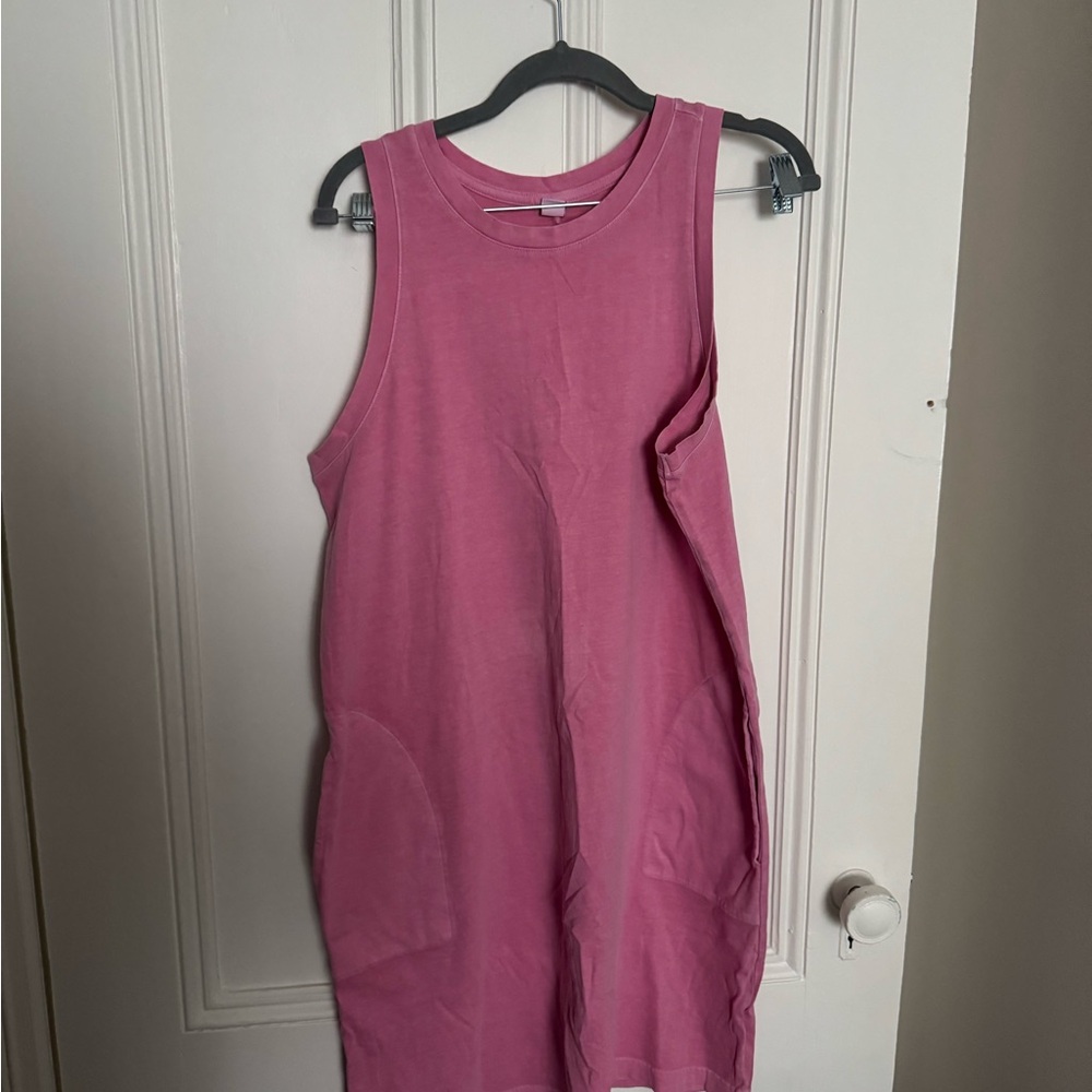 Old Navy Dusty Rose Crewneck dress